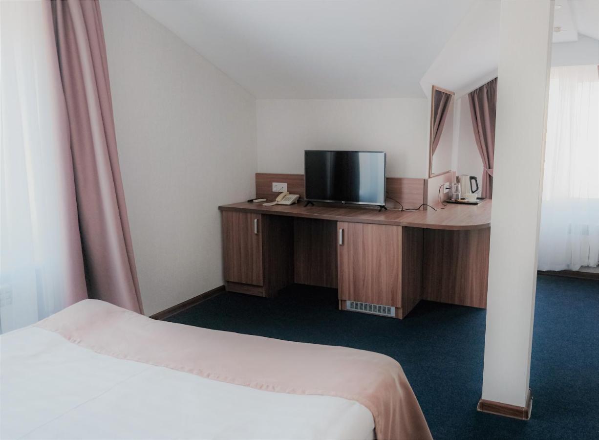 Boutique Hotel 1967 Aqsai Aksay Екстериор снимка